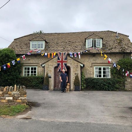 奇平诺顿The Old School, Idbury, Ox7 6Ru住宿加早餐旅馆 外观 照片